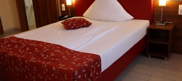 Double room for single occupancy - Land-gut-Hotel am Ring