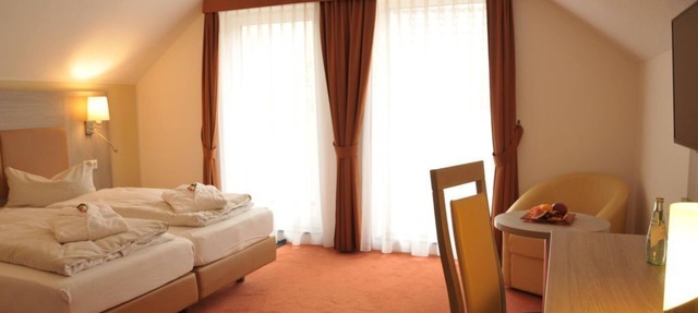 Double Room "Moijisch" Shower/WC - Vulkanhotel balance selfness