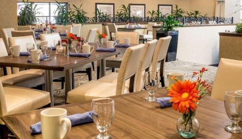 DoubleTree by Hilton Boston-Milford