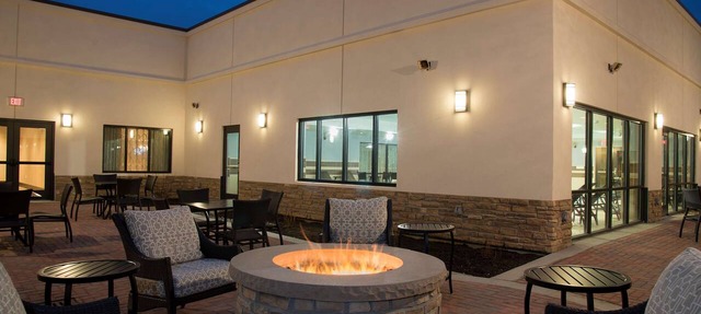 DoubleTree by Hilton Schenectady Downtown