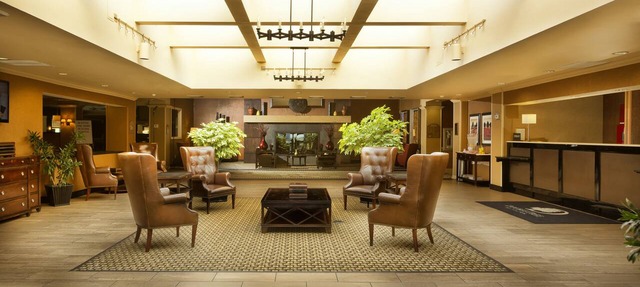 DoubleTree by Hilton Washington Meadow Lands Casino Area