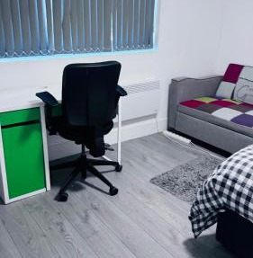 Douglas Rooms