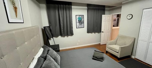 Downtown Albany 1 Bed with Workstation on Maiden Lane