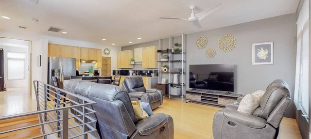Downtown Deluxe Townhome, near UNM