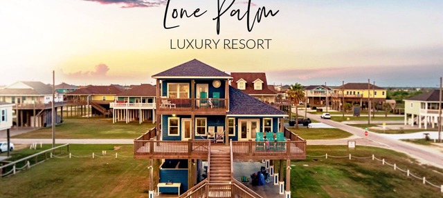 Dramatic Ocean Views*Seconds to Beach*3 bdrm House*Sleeps 12