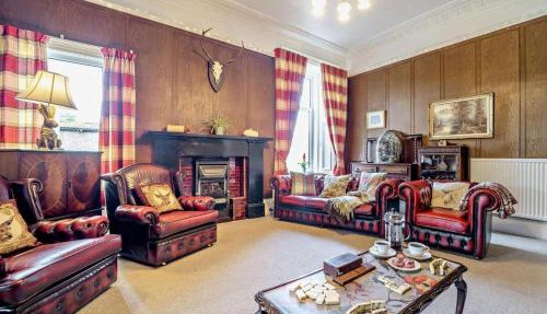 Dunoon - Sleeps 17 - Group Retreat with Parking