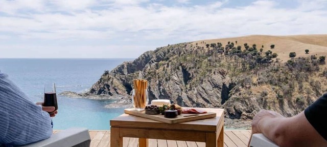 Eagles Nest Lodge | Kangaroo Beach Lodge
