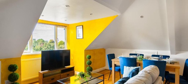 Ealing Common Contractor Flat
