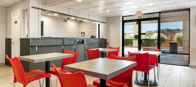 Econo Lodge Conyers