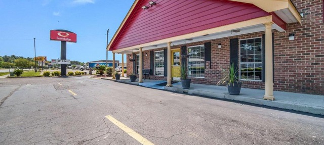 Econo Lodge Santee