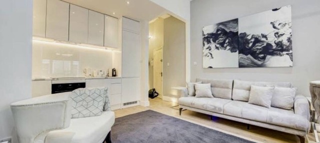 Elegant London apartment in the heart of Chelsea