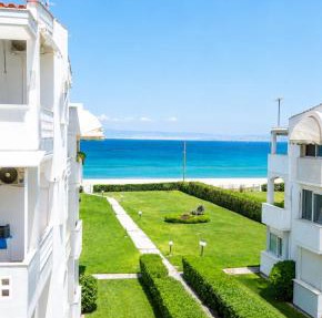 Elysian Crest Maisonette