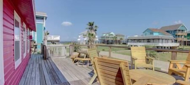 Enjoy your short walk to the Beach