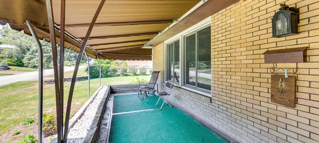 Enjoyable 4-bedroom house with AC in Monroeville