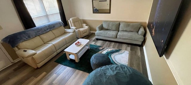 Entire Duplex: Both Units