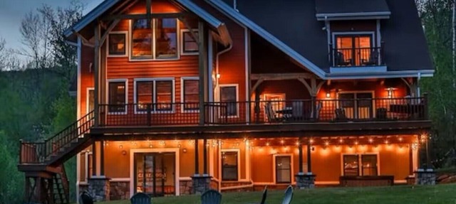 Entire lodge in Windham, New York on 12 acres and bordering a state park