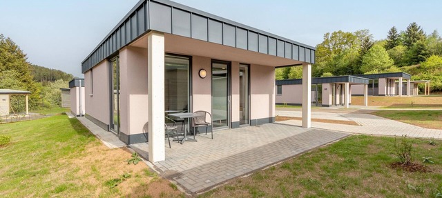 Erholsame Bungalows am Kronenburger See