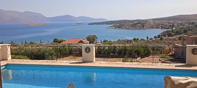 Everchanging View Villa