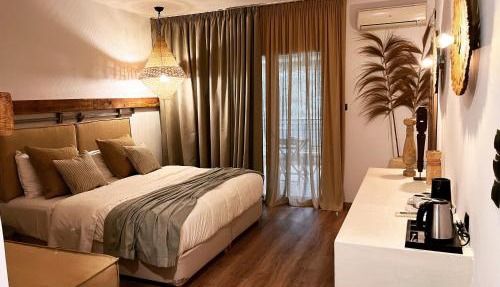 Evia Silence