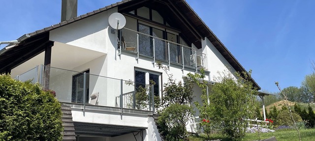 Exceptional panoramic location with castle view, Danube cycle path, hot tub