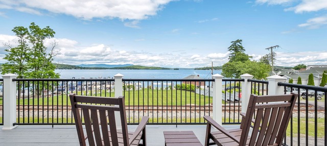 🌟 Exciting Lakefront Getaway Awaits – Your Ultimate Vacation Experience! 🏡🌊