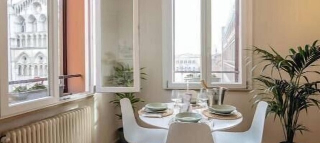 Exclusive suite with Cathedral view | Elegant design in the heart of Ferrara