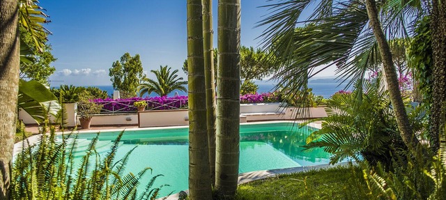 Exclusive Villa With Private Pool