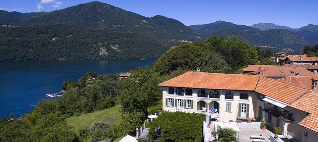 Exclusive Villa Ideal For Family Near Lake Orta