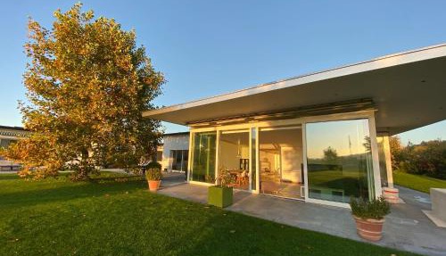 Exklusive Mini-Villa mit viel Platz