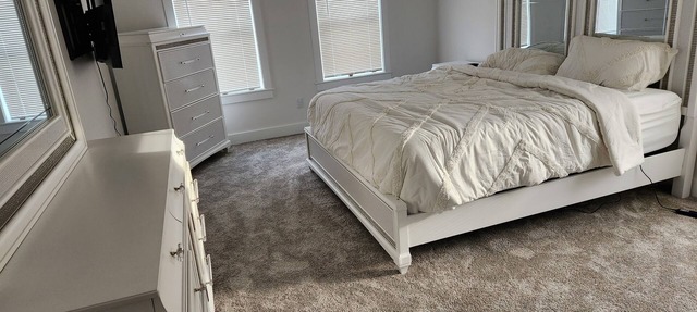 Experience Leicester living in spacious rooms