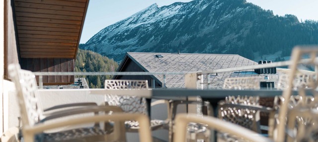 "Experience Luxury and Relaxation at Apartment zum Leist in Amden!"