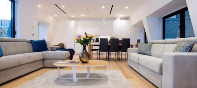 Explore Central London from a Luxurious Penthouse