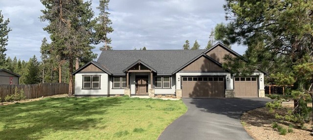 Explore Natures Beauty and Stay at Home in the Heart of Oregon's Wonderland