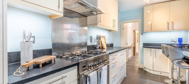 Explore this charming home away from home in a prime location, perfect for families and friends.