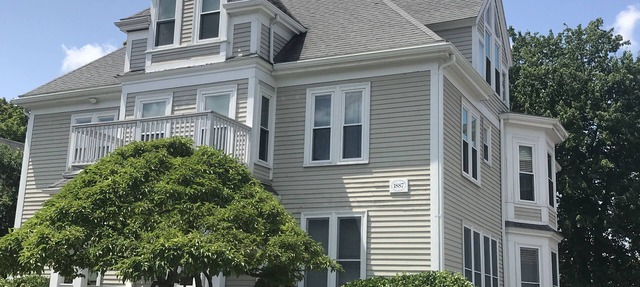 Extend your rest in the Wellesley Square's best