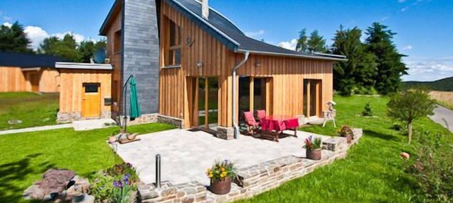 Family friendly, rollstuhlger downstairs. Non smoking - Holiday house