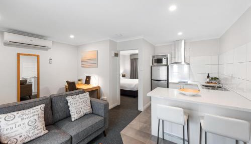 Fawkner Executive Suites & Serviced Apartments