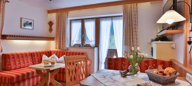 Ferienwohnung Watzmann, 1-2 Personen, 42 qm, Dusche/WC, Südbalkon, TV, separates Schlafzimmer, Nichtraucher