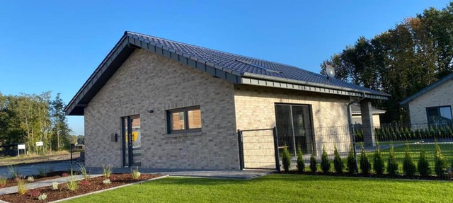 Ferienhaus am Harkebrügger See mit Sauna Haus Louis