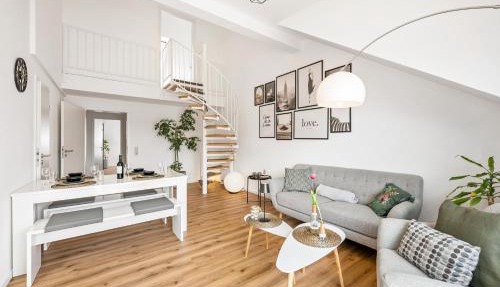 Ferienwohnung Bad Friedrichshall 5BR 10 beds, TV & kitchen