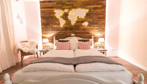 Ferienwohnung Landhaus Swisttal - In der Nähe Phantasialand Brühl und Palmenparadies Therme Euskirchen
