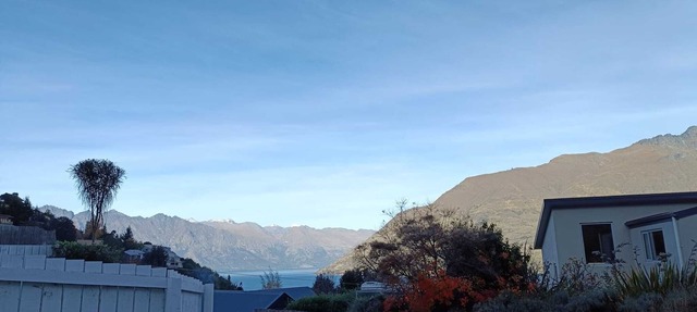 Fernhill Hideaway - Queenstown Mountain Serenity