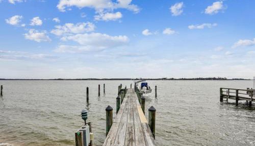 Ferry View