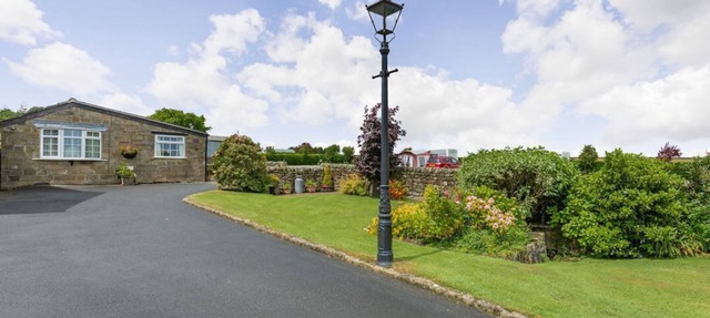 Fir Tree Stables, Summerbridge