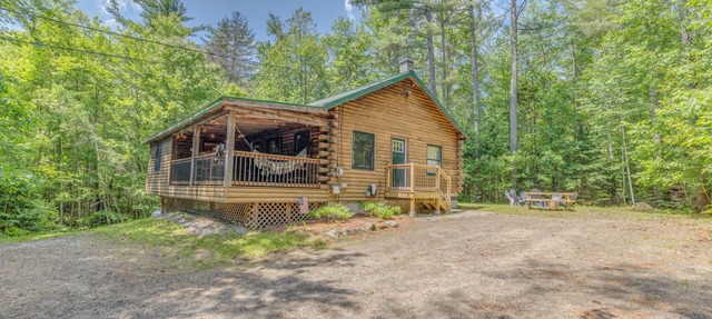 Fire Pit + Gym + Arcade + Private Log Cabin + EV Charger