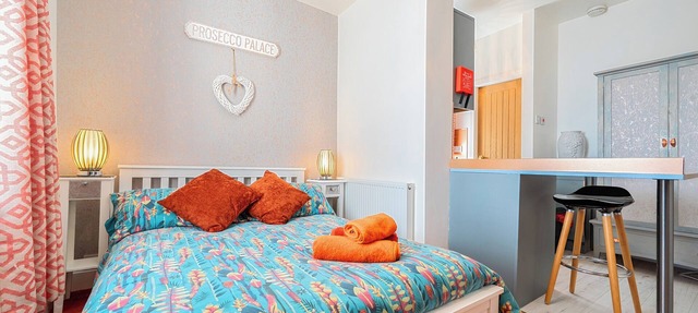 First Floor Studio Apartment at Sea-Cote