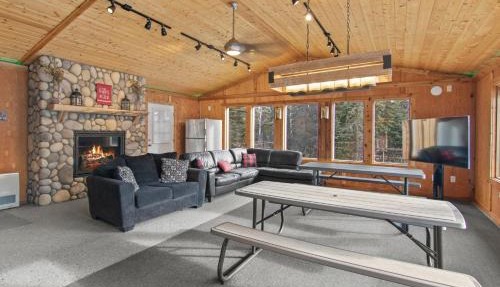 Fish Camp – Rustic Retreat with 4 Cabins, Gazebo & Kenai River Access Sleeps 14