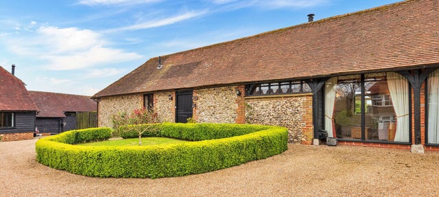 Flint Barn