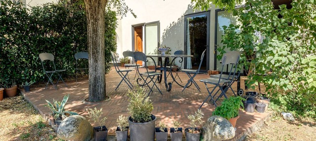 Florentine Escape Immersed in Nature
