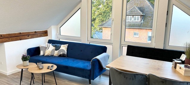 Flughafennähe, 24h-self-checkin, große Dachterrasse, WLAN, Smart-TV, Klima